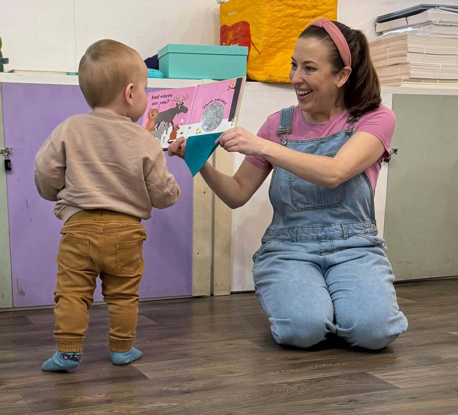 Baby Sensory and Song session